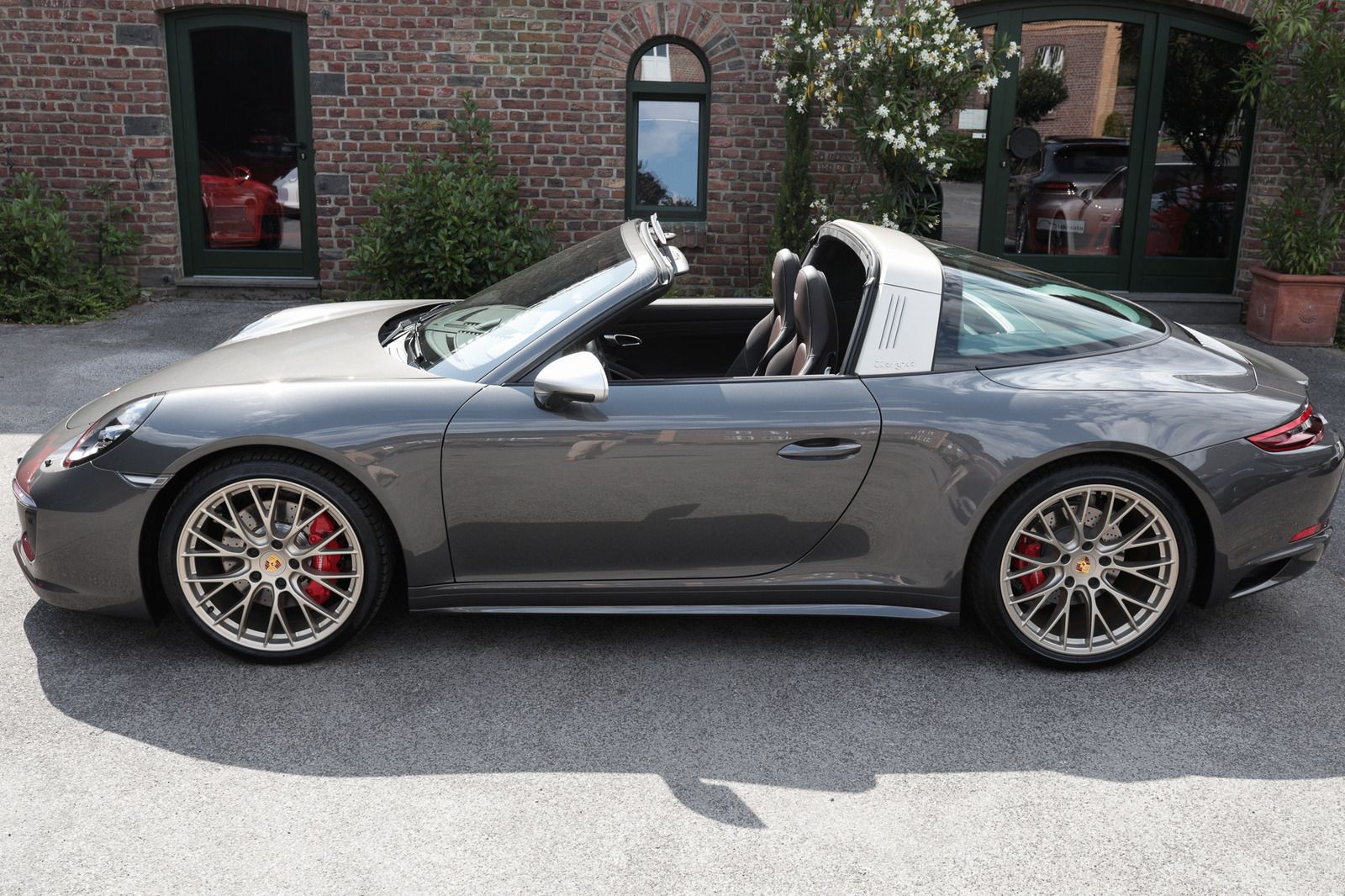 PORSCHE 991 911 Targa 4 GTS Exclusive Manufaktur 1.HAND*