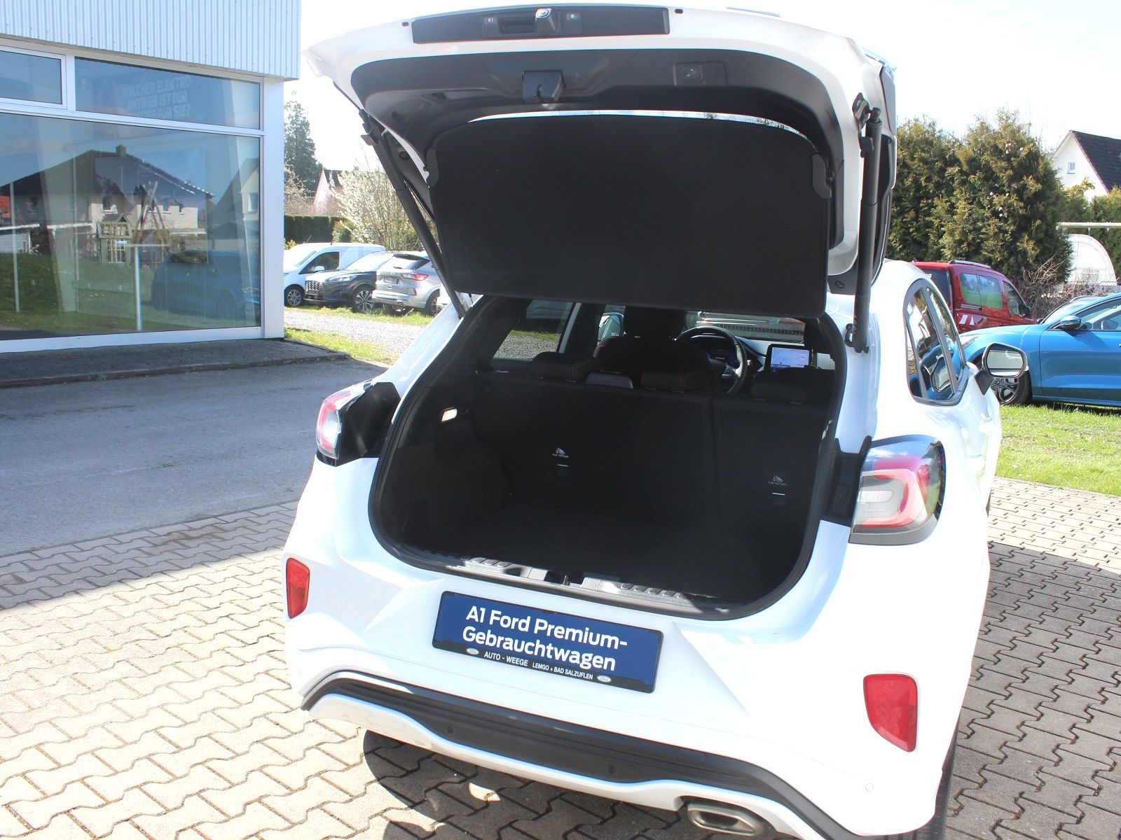 Fahrzeugabbildung Ford Puma ST-Line 1,0 EcoBoost Mild Hybrid