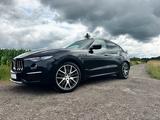 Maserati Levante S I lückenlos I MwSt. ausweisbar I Pano - Maserati Gebrauchtwagen in Berlin