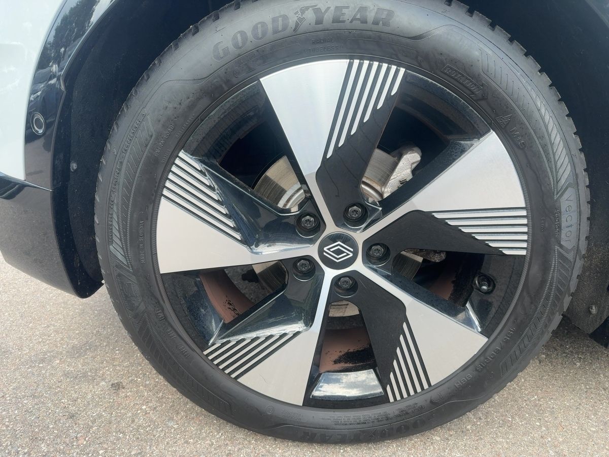 Fahrzeugabbildung Renault Megane E-TECH Megane E-Tech Equilibre EV40 130HP