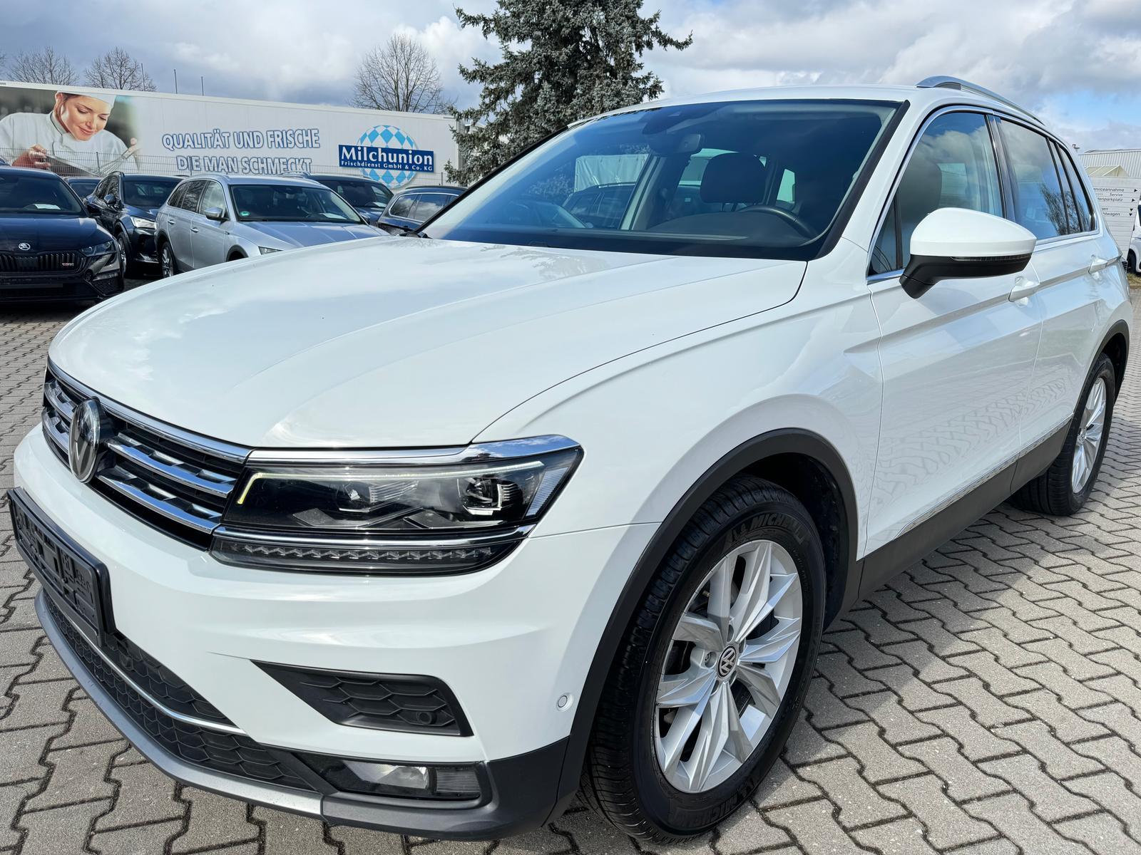 Volkswagen Tiguan 2.0 TDI Highline Virtual Kamera ACC Alu