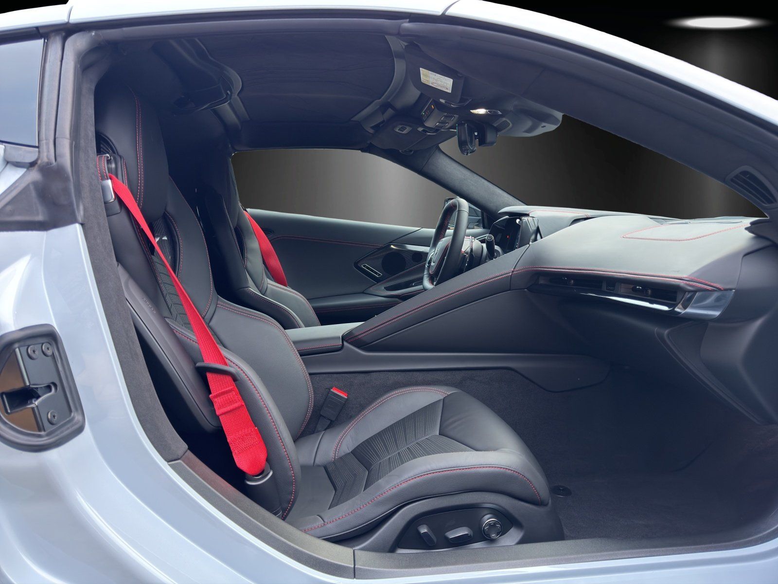 Fahrzeugabbildung Corvette C8 Coupe 3LT MY 2024 MAGNETIC/FRONT LIFT/EU-MODE