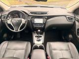 Nissan Qashqai Tekna/EU6/Automatik/Navi/Panorama/Leder - Nissan Qashqai: Automat