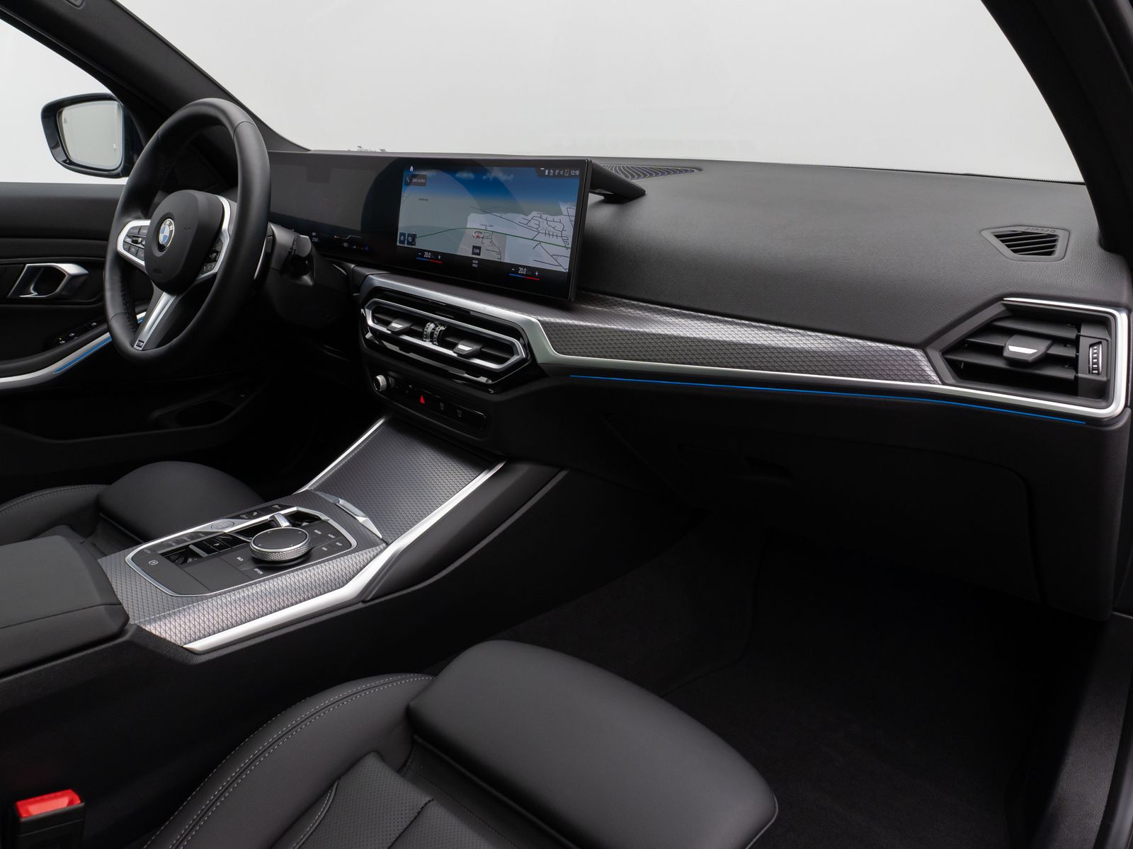 Fahrzeugabbildung BMW 320i M SportPro Panorama Kamera DAB HiFi Stop&Go