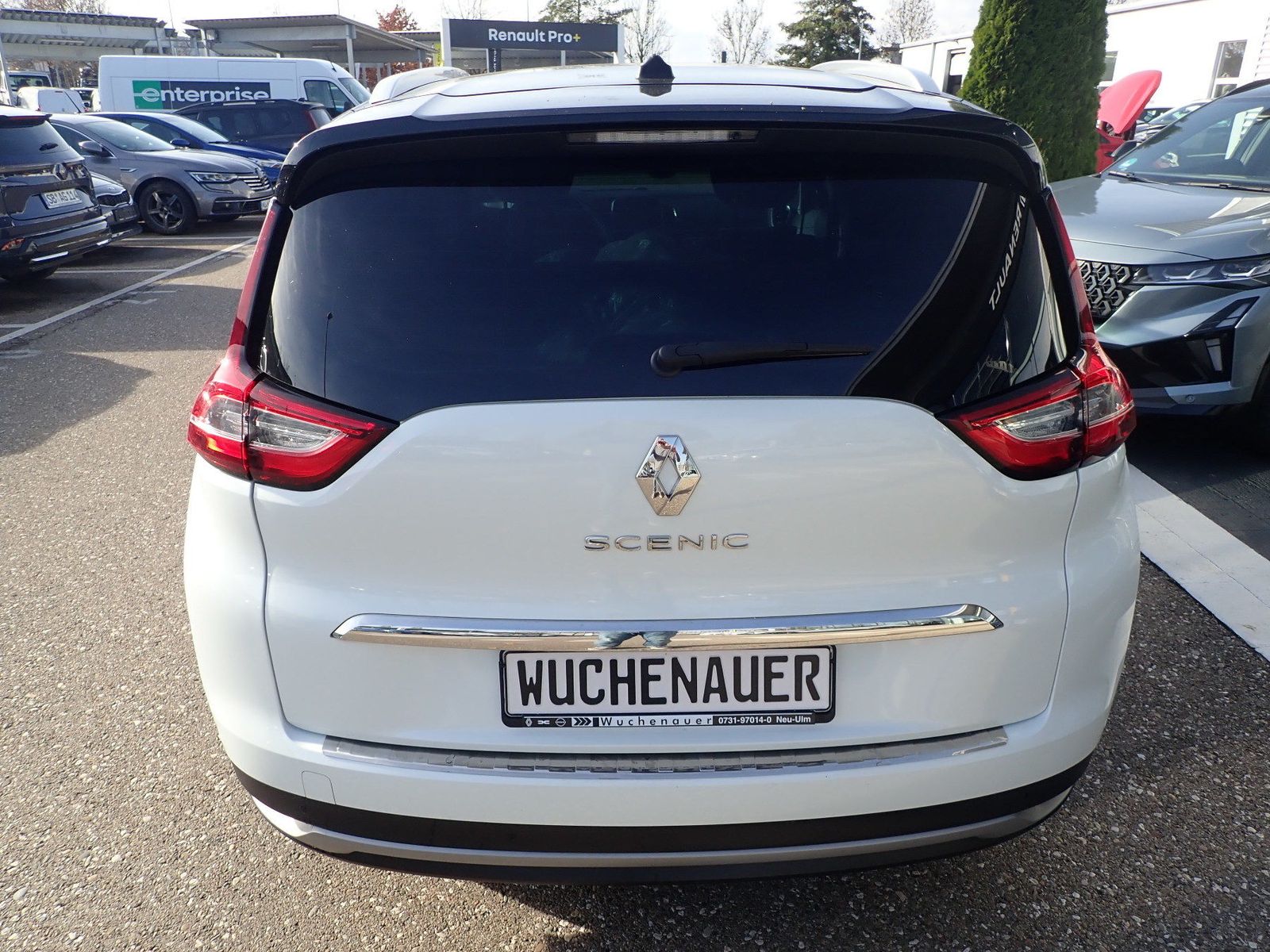 Fahrzeugabbildung Renault Scenic Grand BOSE Edition TCe 160 EDC