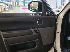 Fahrzeugabbildung Land Rover Range Rover Sport 3.0 SDV6 HSE (PANO/APPLE/CAMER