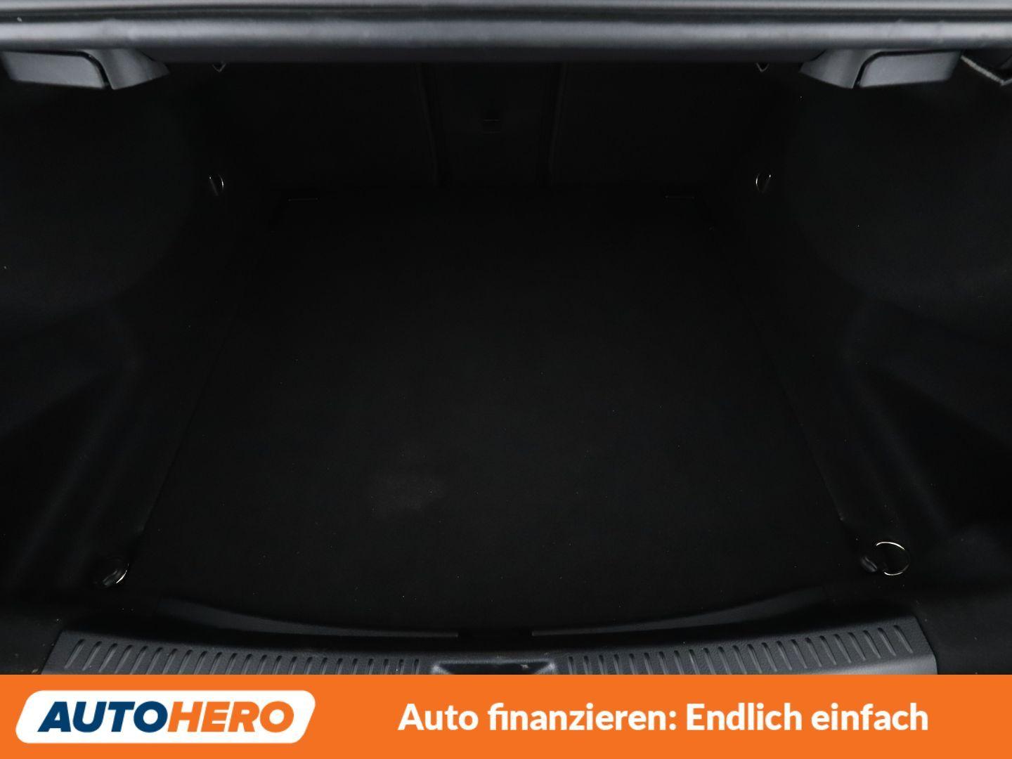 Mercedes-Benz A-Class Limousine A 200 AMG Line Aut.*NAVI*LED*TEMPO*PDC, миниатюра 17
