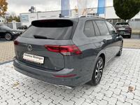 Volkswagen Golf VIII Variant 1.5 TSI Active (LED,APP,NAVI,R