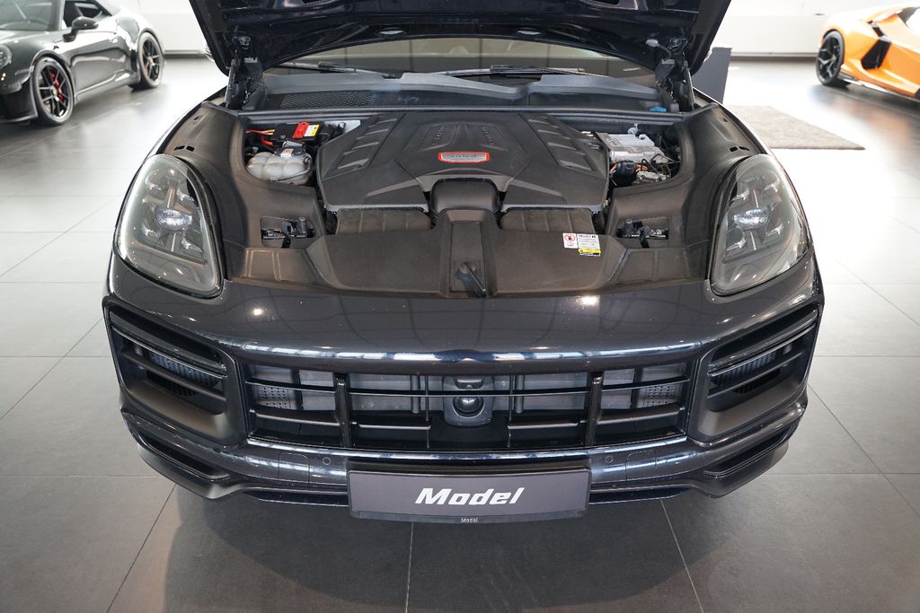 PORSCHE Cayenne Coupe Turbo GT | Sport-Chrono | 22" PORSCHE Cayenne Coupe Turbo GT | Sport-Chrono | 22"