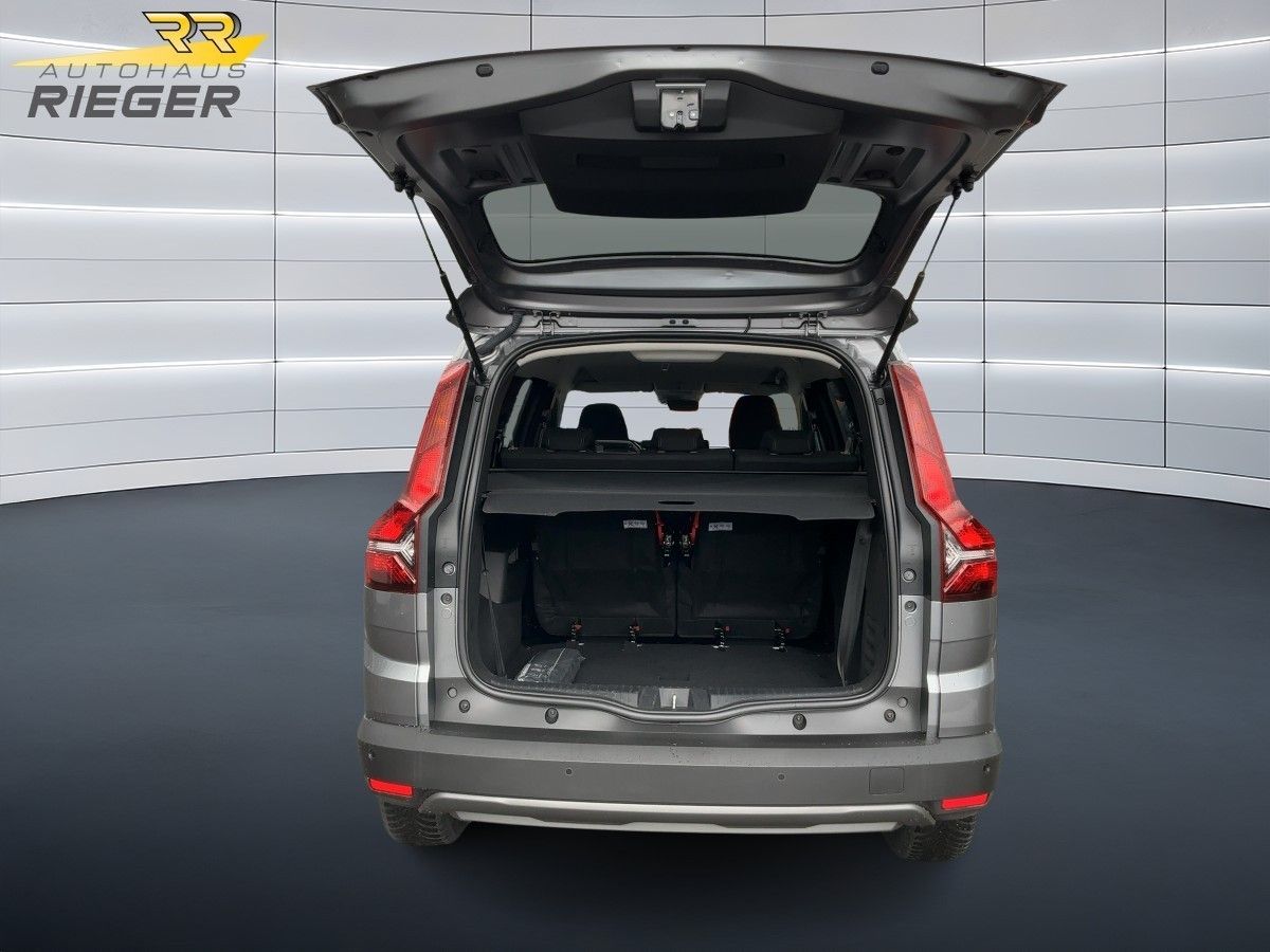 Fahrzeugabbildung Dacia Jogger Extreme+ TCe 100 (7-Sitzer)