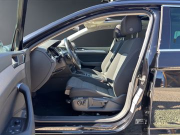 Volkswagen Passat Variant - 9