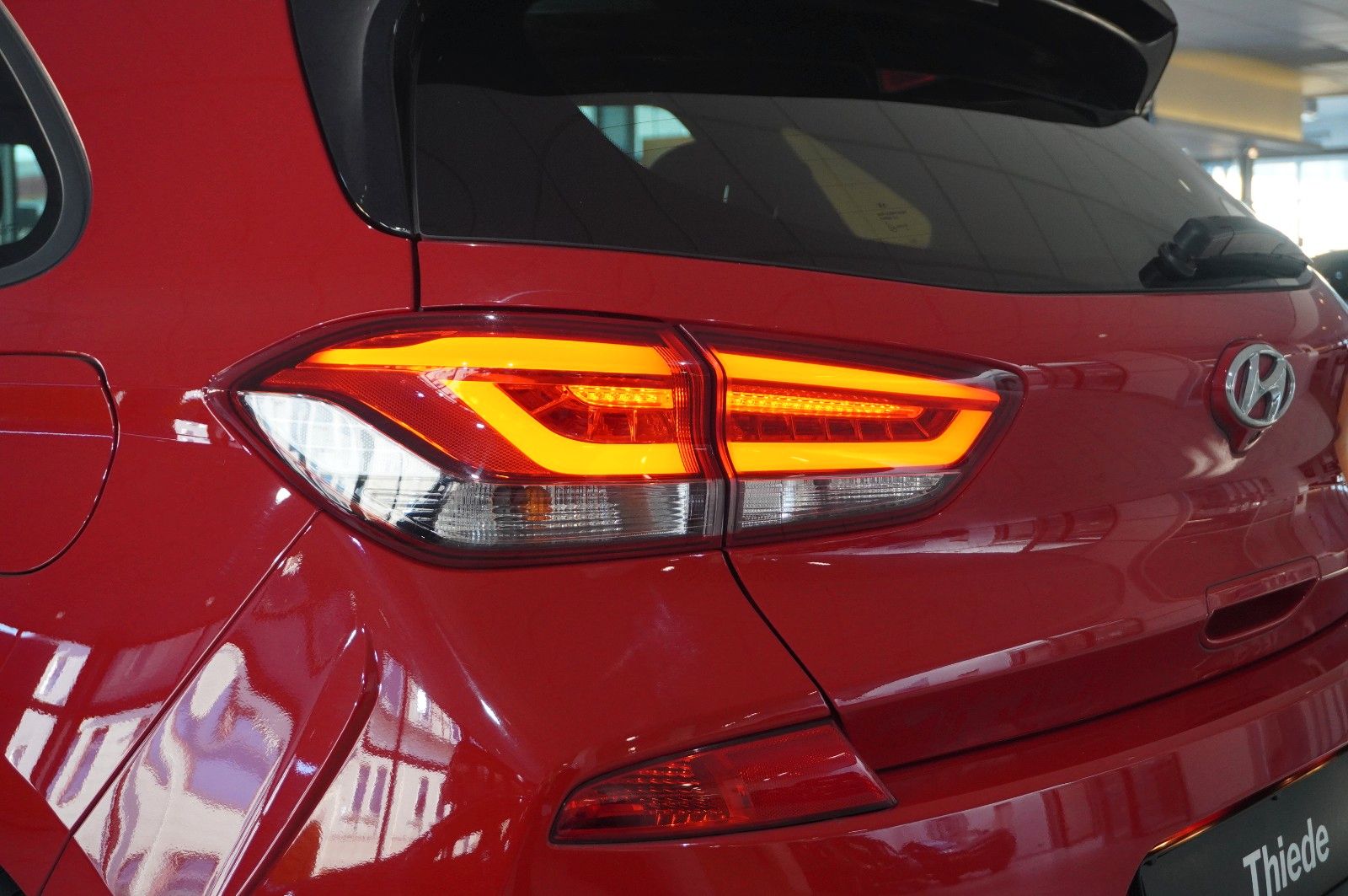 Fahrzeugabbildung Hyundai i30 N PERFORM. 2.0 T-GDI NAVI/LED/KAMERA/SPORT