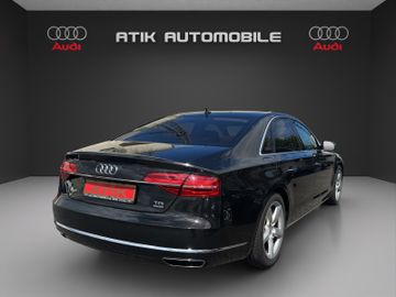Audi A8 - 7