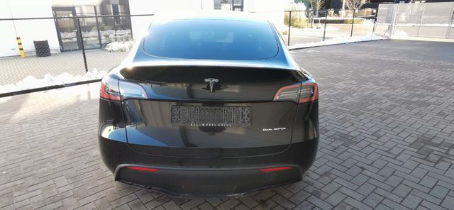 Tesla Model Y DUAL MOTOR LONGE RANGE 378KW