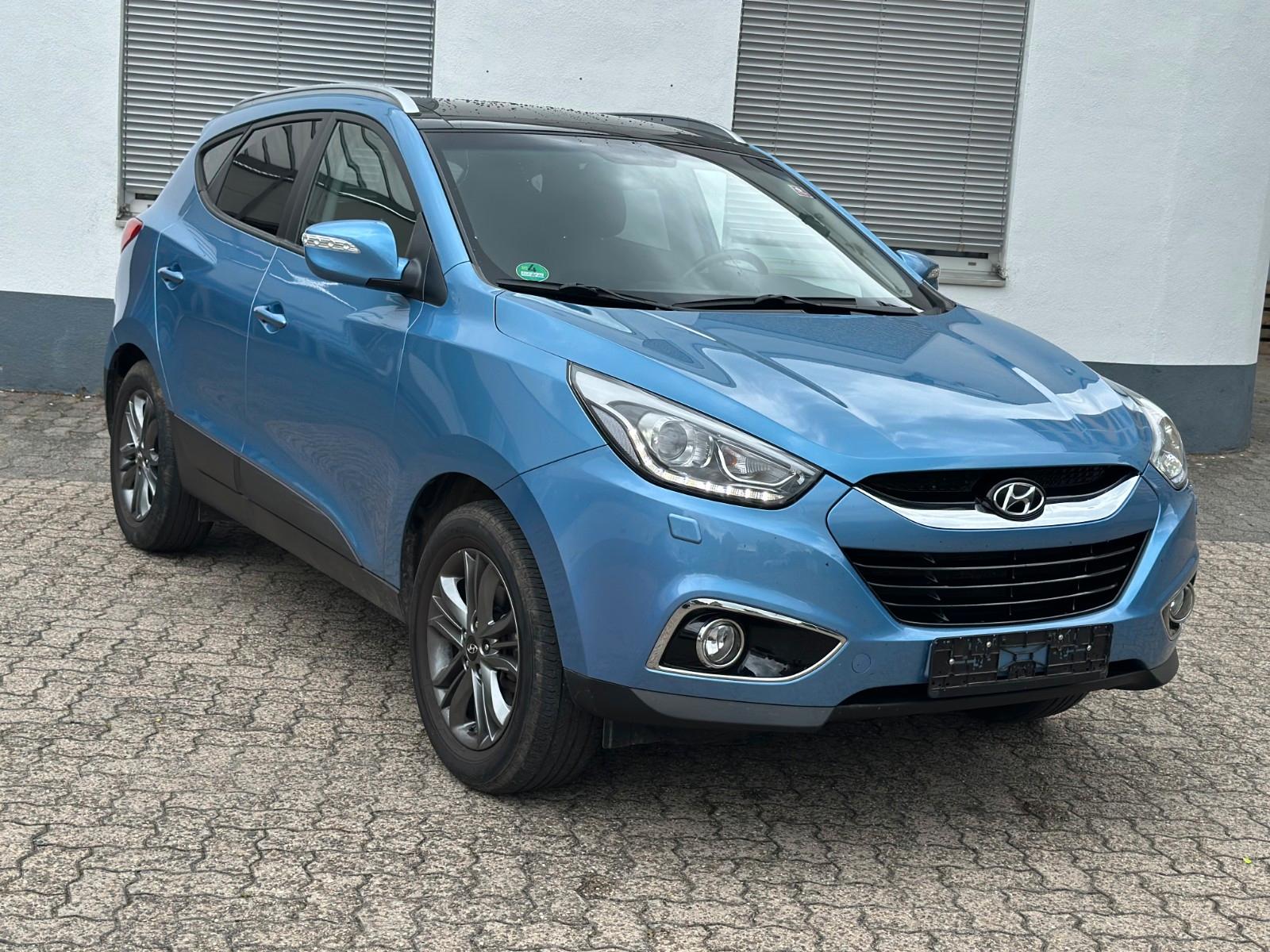 Hyundai ix35 2.0 GDI Automatik *1.Hand**Pano/Navi/Kamera