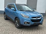 Hyundai ix35 2.0 GDI Automatik *1.Hand**Pano/Navi/Kamera - Hyundai ix35 Gebrauchtwagen in Frankfurt