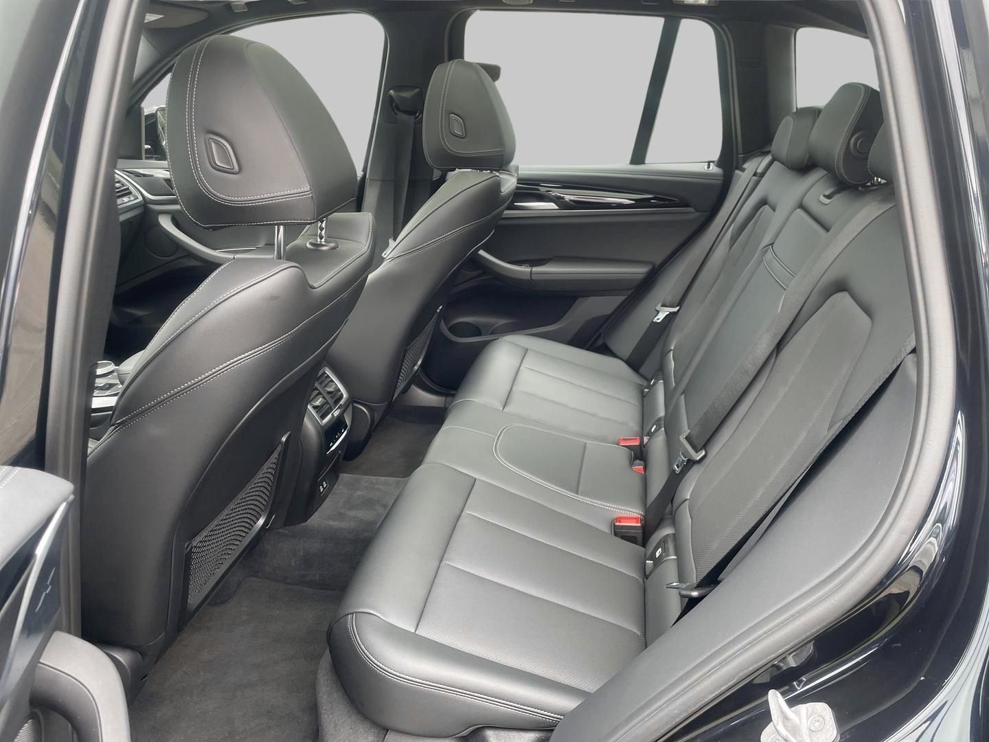 BMW iX3 Sportpaket AD El. Fondsitzverst. Navi Digita foto 8