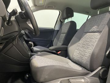 Volkswagen Tiguan - 6