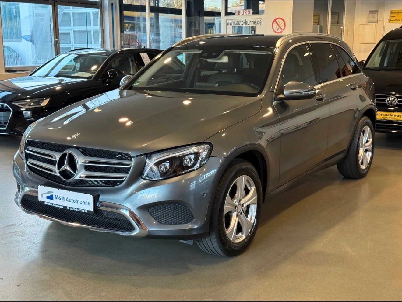 MERCEDES-BENZ GLC 250 d 4Matic*Pan.Dach*AHK*Kamera*Totwinkel*