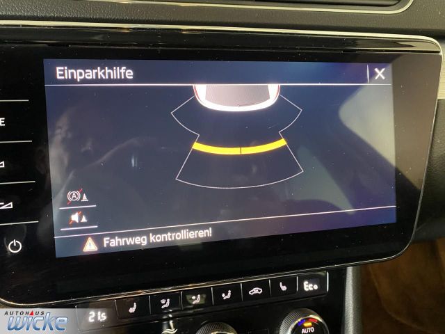 Superb Combi Ambition iV NAVI KLIMA PDC LM