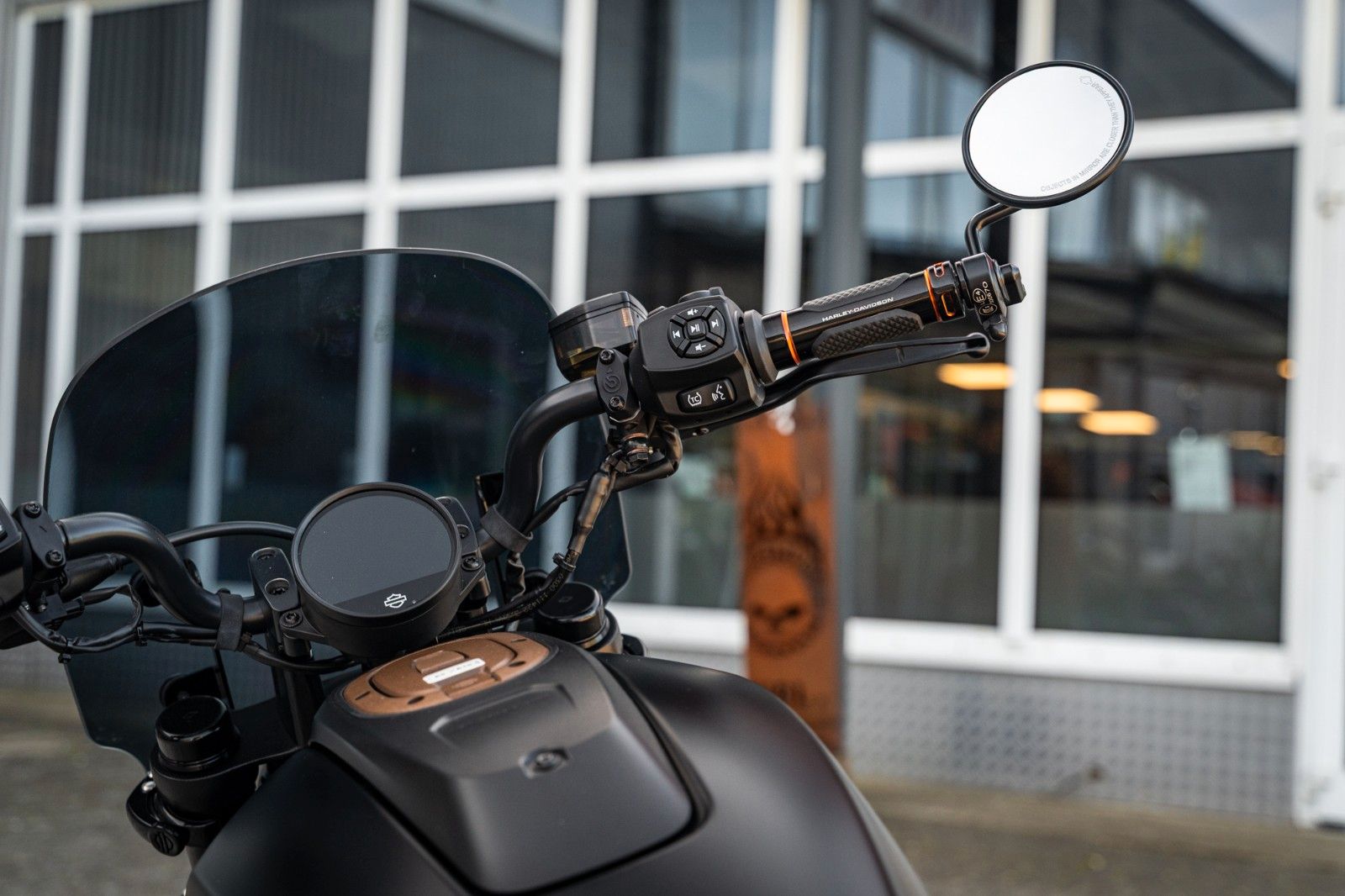 Fahrzeugabbildung Harley-Davidson SPORTSTER S RH1250S HD-Kiel 240er-Umbau