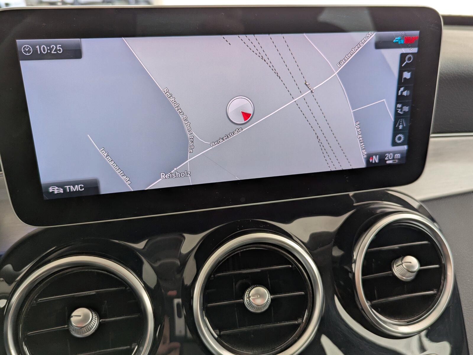 Mercedes-Benz C 300 T Avantgarde LED+NAVI+SHZ+RFK+TEMP+BC/FIS