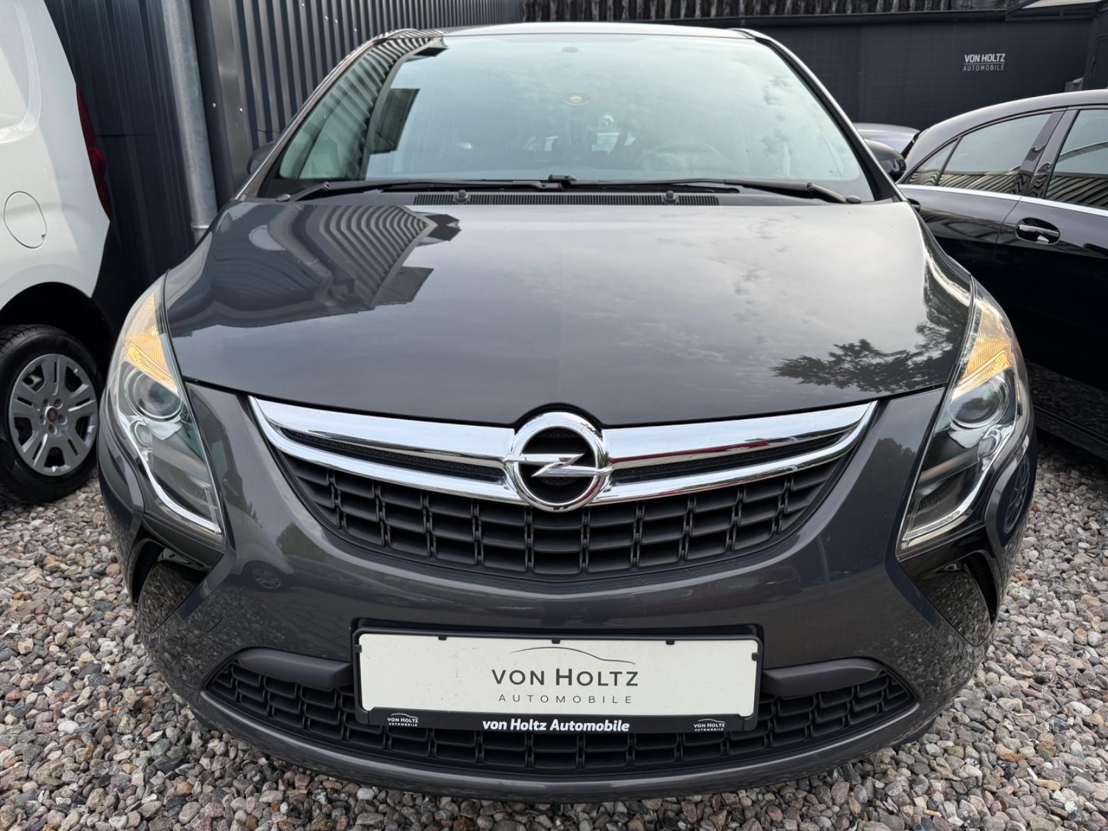 Opel Zafira C Tourer Selection