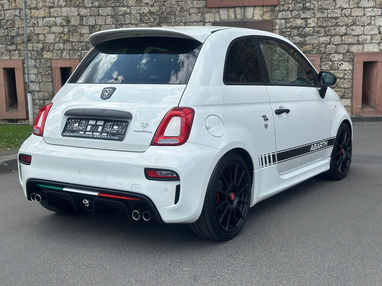Fahrzeugabbildung Abarth 595 COMPETIZIONE*MODELLJAHR 2020*