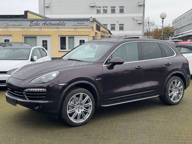 Porsche Cayenne S Hybrid PCM+PDLS+MEMORY+14-WEGE+SK+PANO