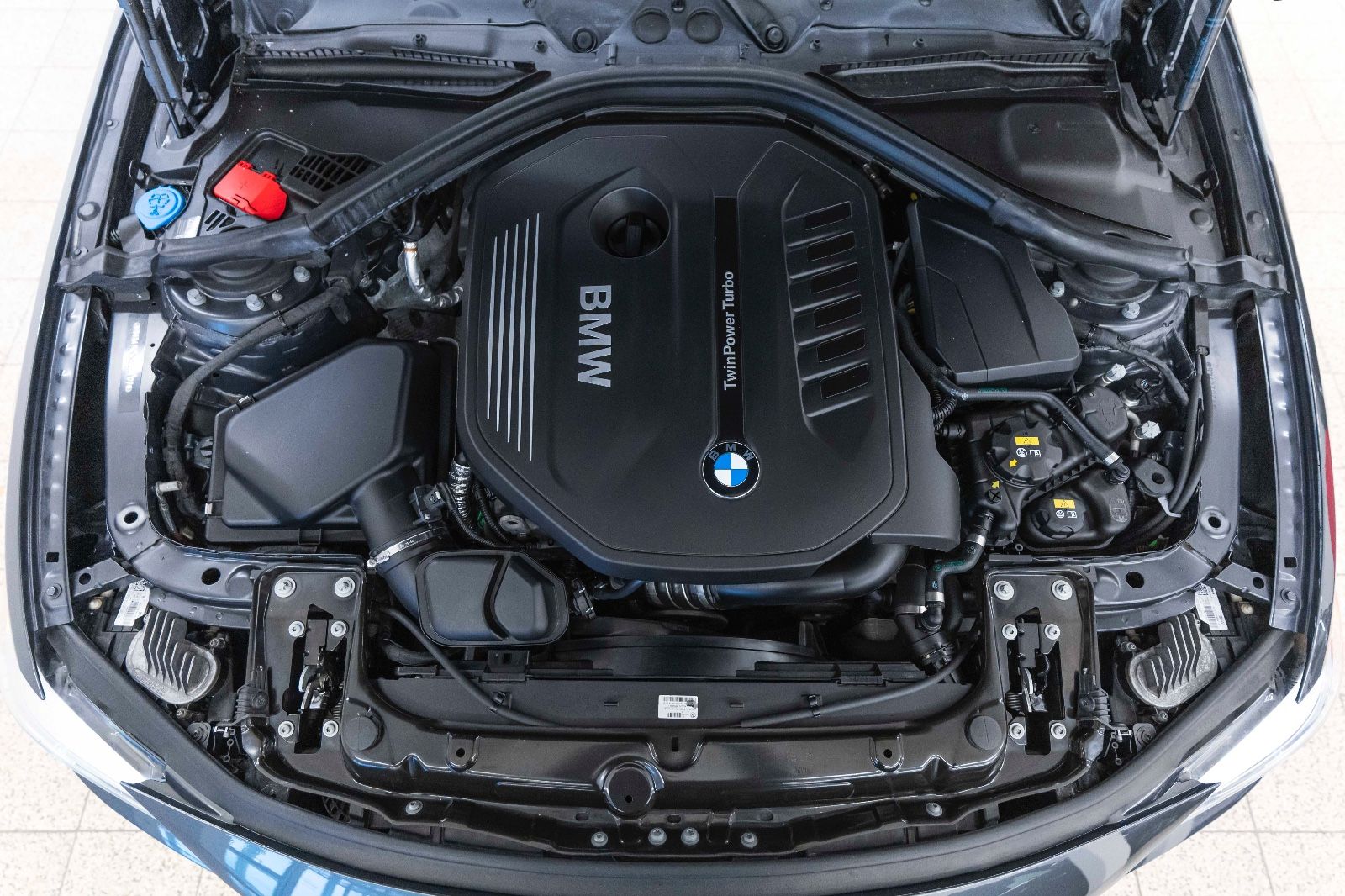 Fahrzeugabbildung BMW 440I GC M-Performance LED KAM CARPLAY H&K ALC