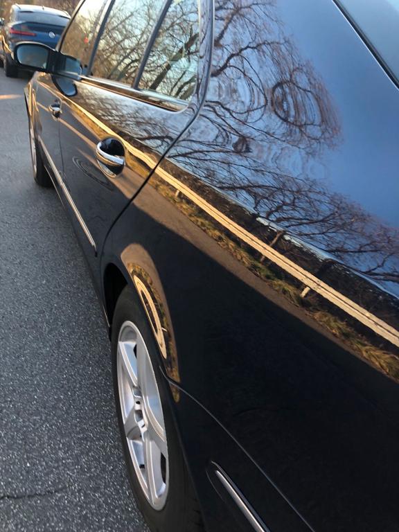 Mercedes-Benz E 200