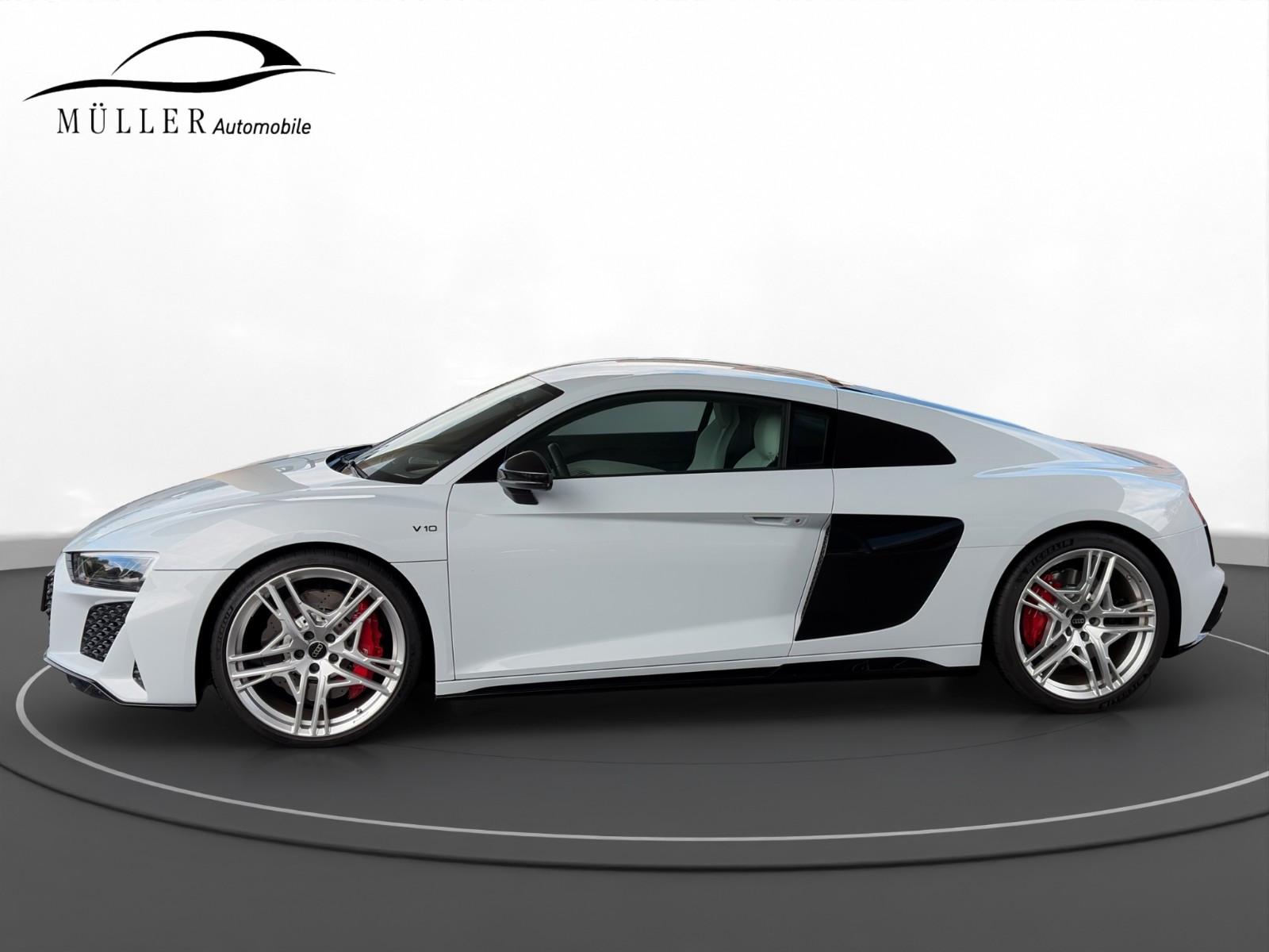 Audi R8 Coupe V10 perf. RWD Nappa Kamera B&O Sound