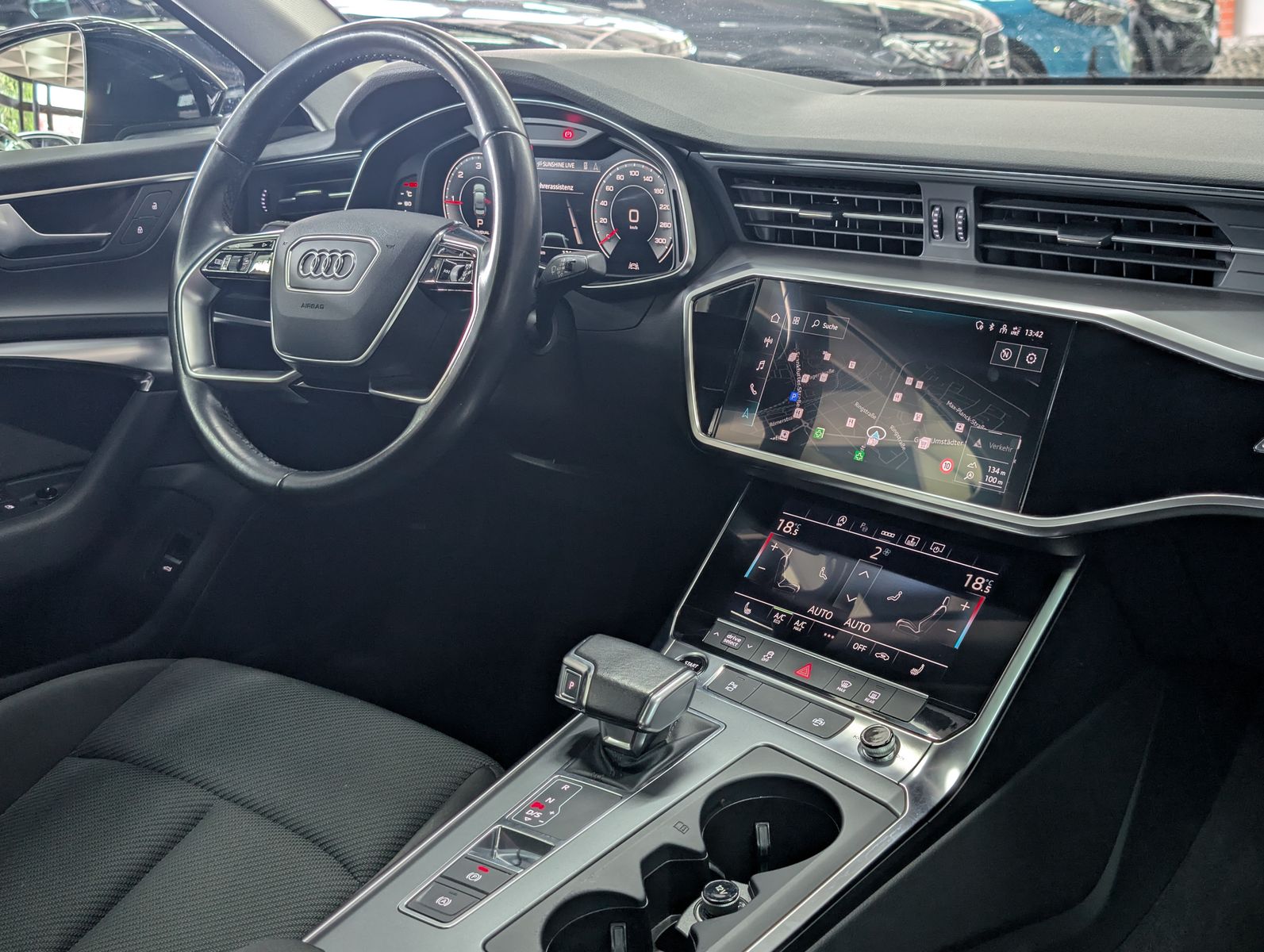 Fahrzeugabbildung Audi A6 Lim 40 TDI S-Tronic MHEV AHK VIRT SHZ KAM LED