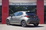 Toyota Yaris 1.5 Hybrid Dynamic | Camera | ACC | HUD | - Toyota Yaris: Grün