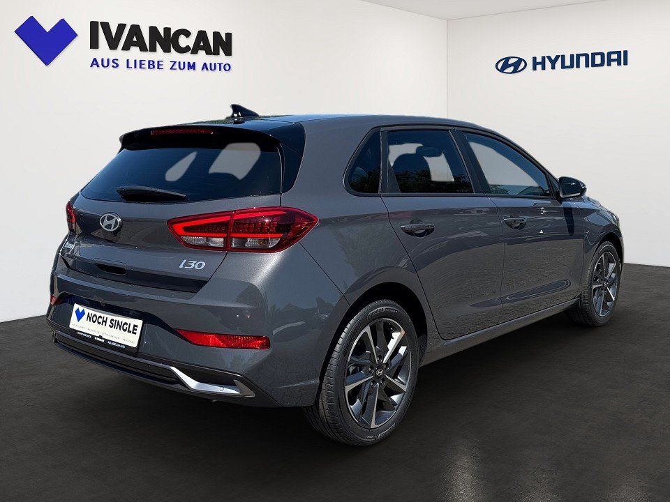 Fahrzeugabbildung Hyundai i30 1.6T 150PS DCT Trend Plus-Paket