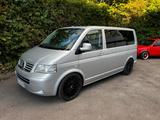 Volkswagen VW T5 Multivan 2.5TDI 174PS AXE - gebrauchte VW T5 aus dem Jahr 2005