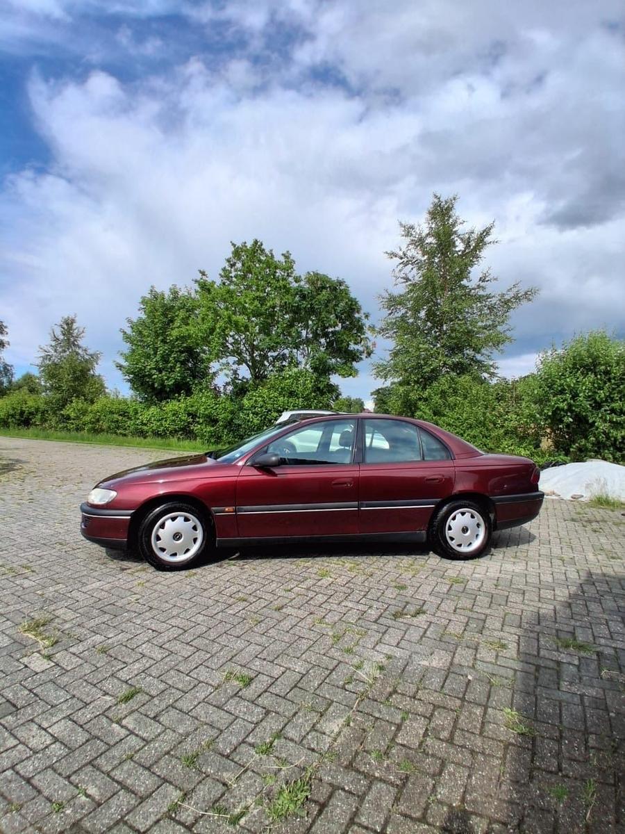 Opel Omega