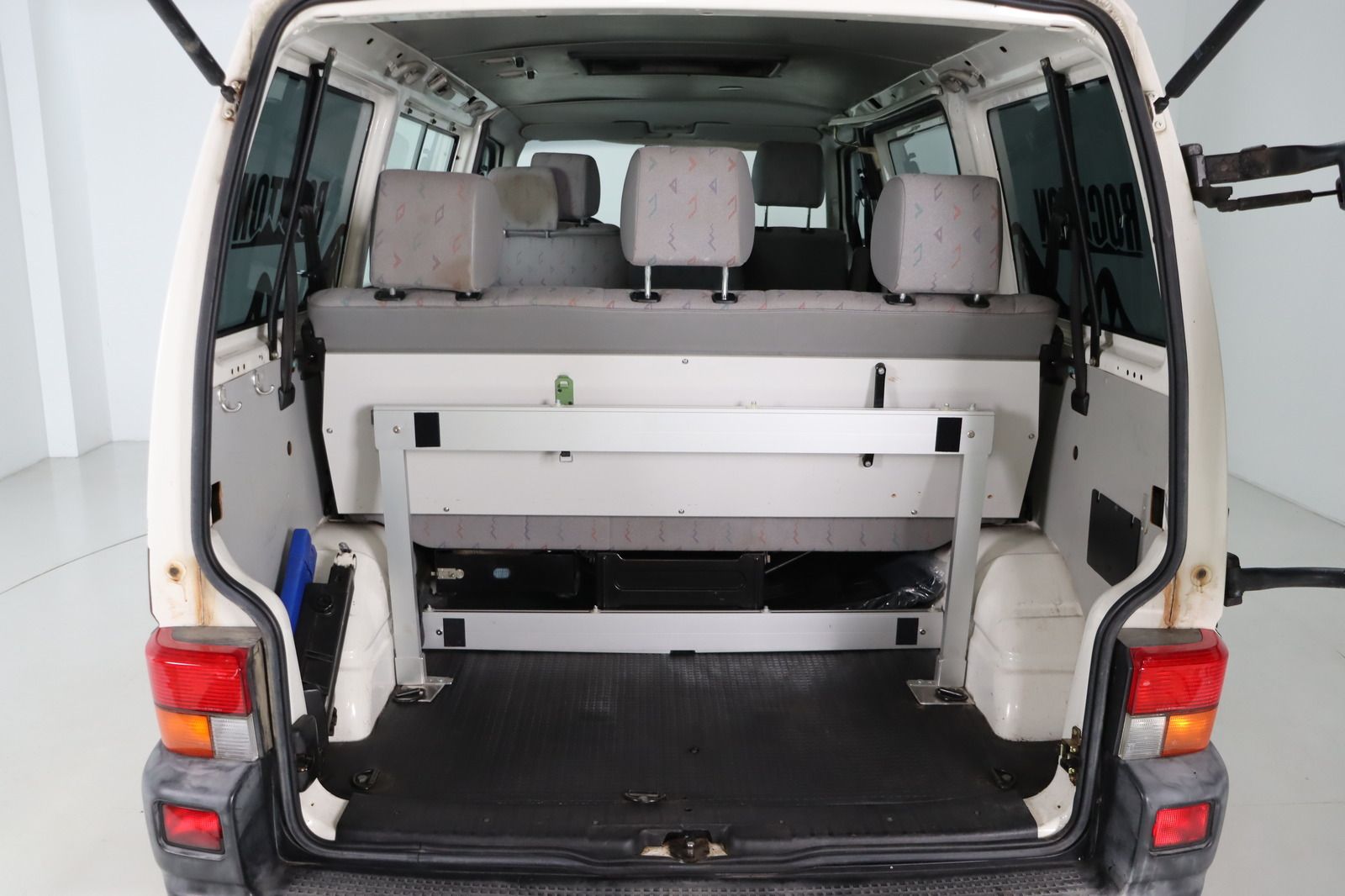 Fahrzeugabbildung Volkswagen T4 Kombi 2.5 syncro *Klima Allrad * Bett * Zelt