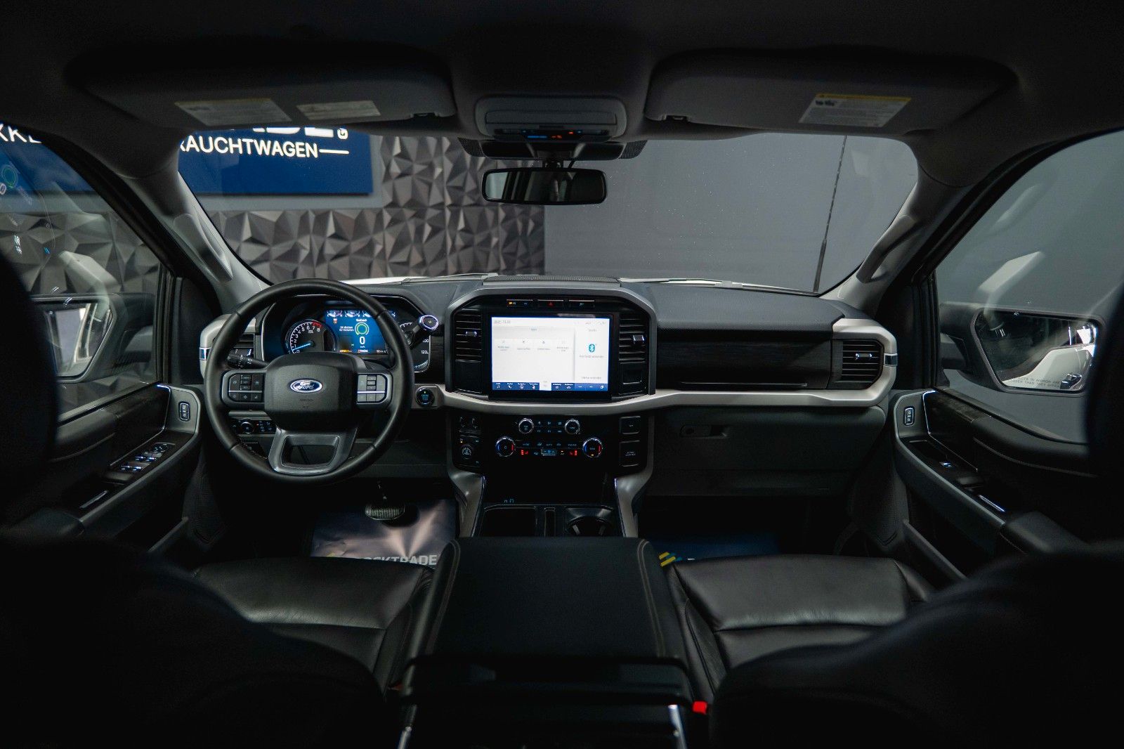 Fahrzeugabbildung Ford F150 5.0L V8 4x4 Offroad SuperCrew RAPTOR 19%