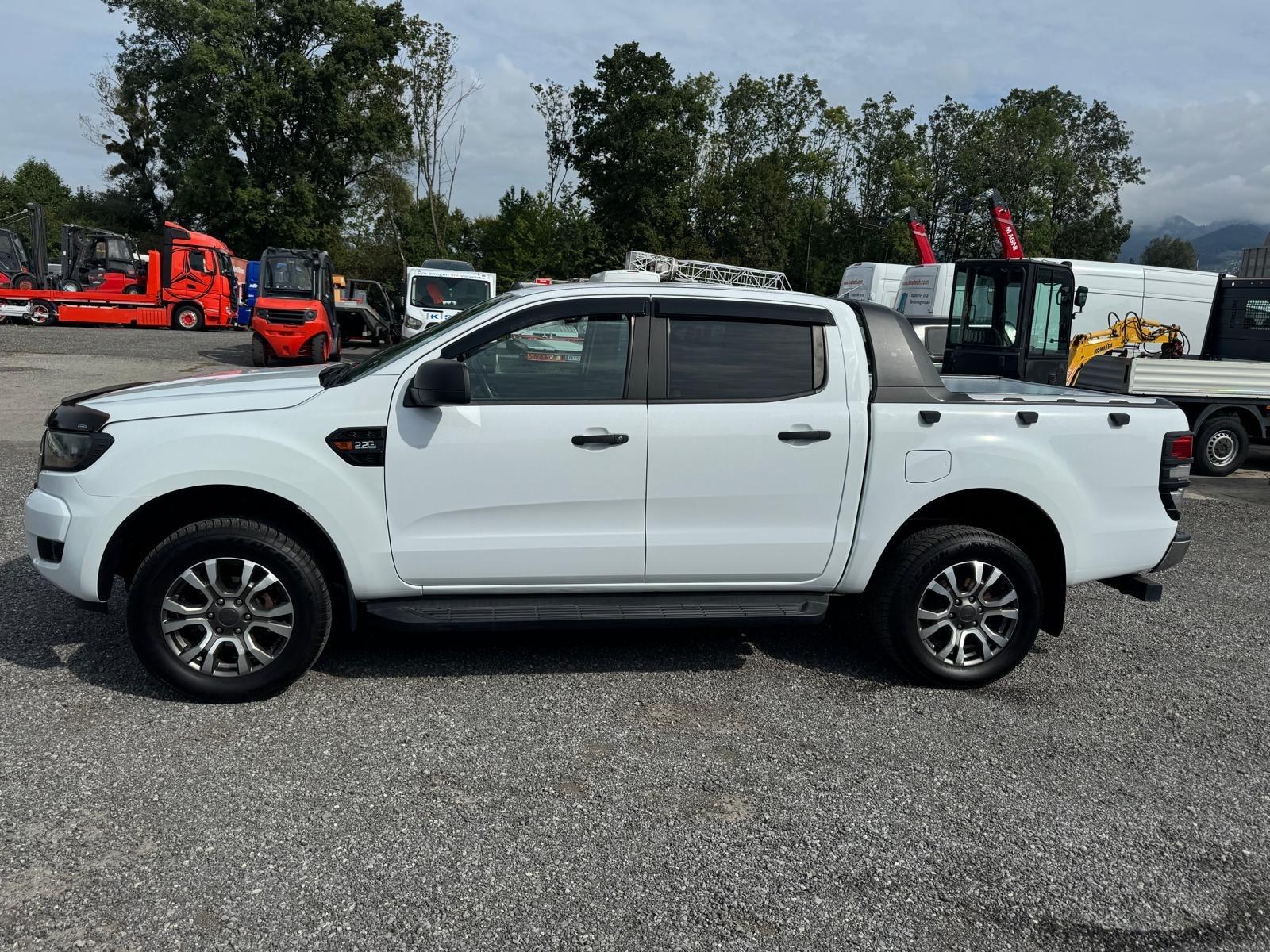 Ford Ranger Doppelkabine 4x4 XL