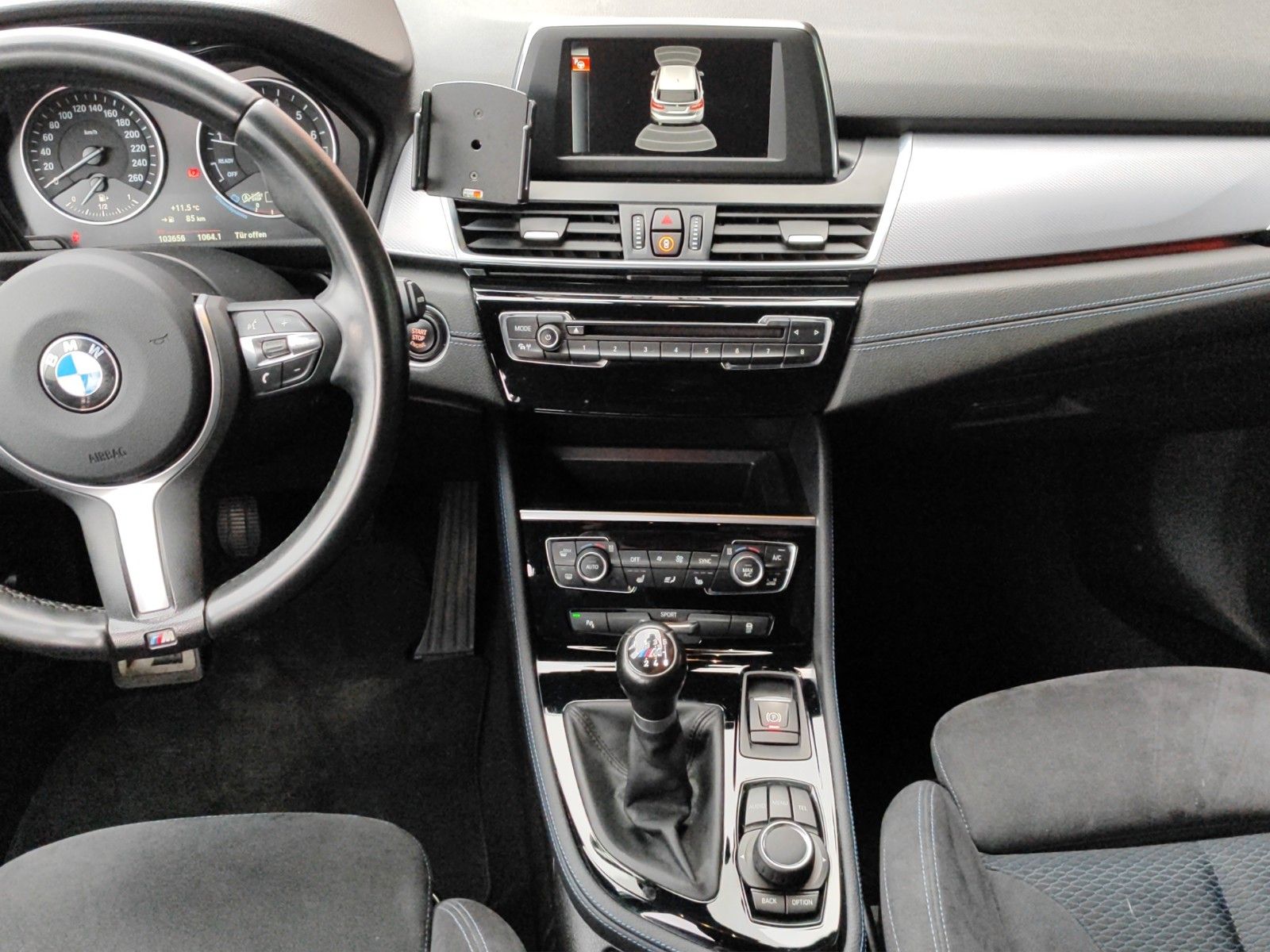 Fahrzeugabbildung BMW 218i Active Tourer M Sport*SitzHZ*LED*Alcantara*