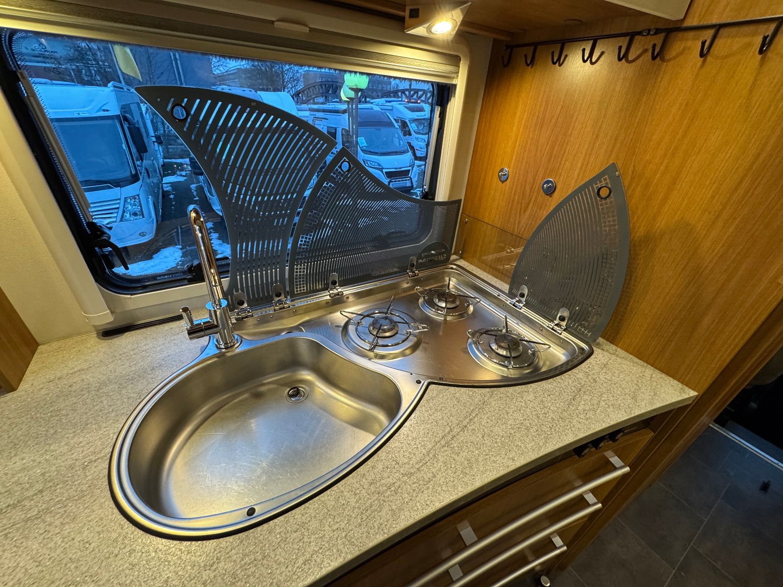 Fahrzeugabbildung Dethleffs ALPA 6820-2 ESPRIT COMFORT AUTOMATIK MEGA VOLL