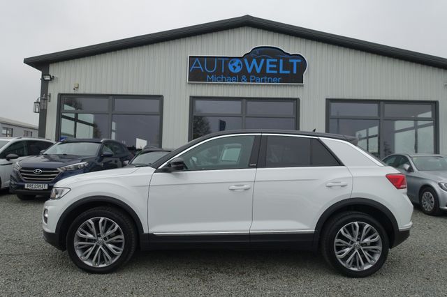 Volkswagen T-Roc 1.5 TSI Style NAVI APP DAB SITZH PDC 18'