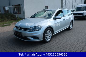 Volkswagen Golf - 1
