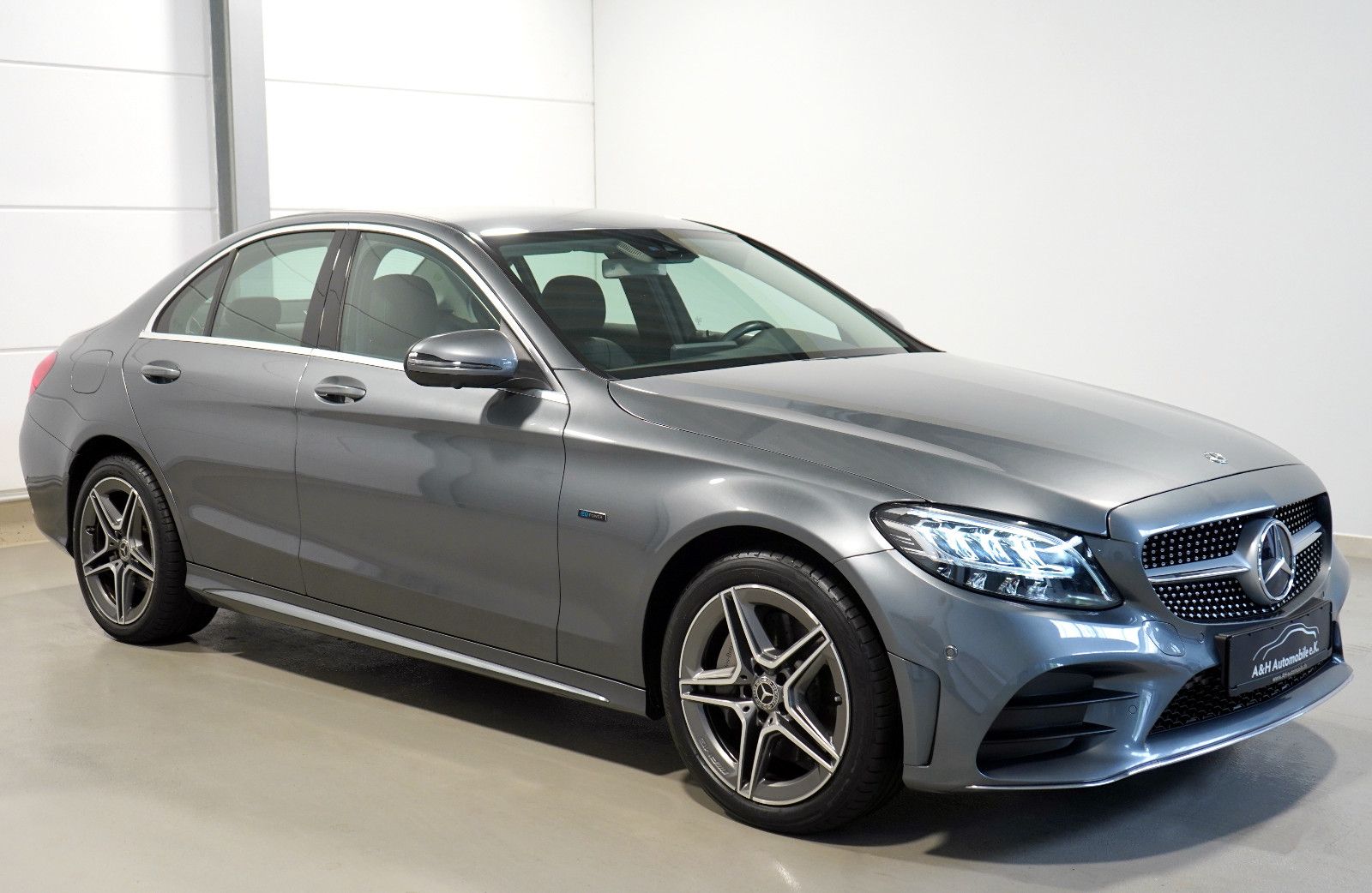 MERCEDES-BENZ C 300 de 9G AMG Line *LED*360°-KAMERA*