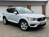 Volvo XC 40 AWD*4x4Klima*1.Hand*S-Heft*Top Zustand - Volvo XC40 Gebrauchtwagen