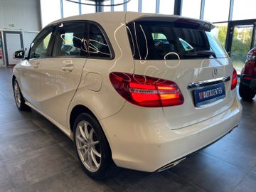 Mercedes-Benz B 250 B -Klasse 4Matic *1.HAND*19%*LED*TEMP*SZHZ