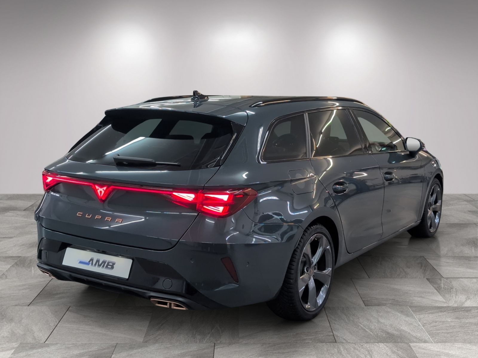 Cupra Leon Sportstourer 1.5 e-HYBRID AHK Matrix 01.31G foto 3
