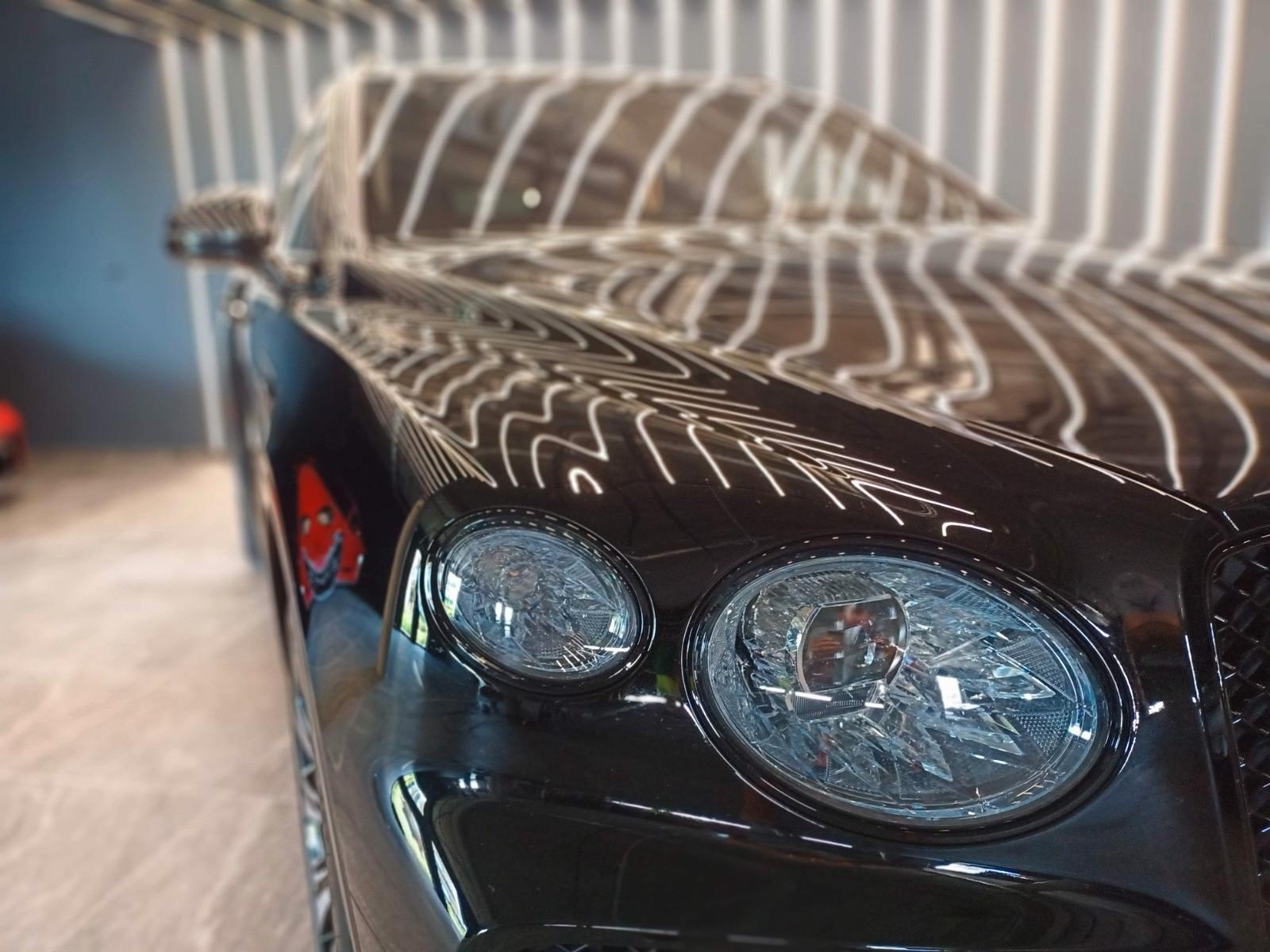 Bentley Bentayga 4.0 V8 4WD Autom. First Edition