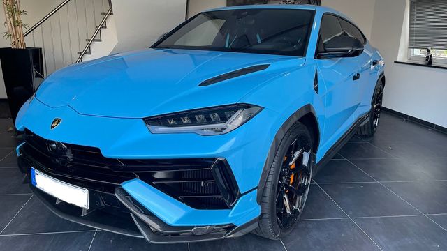 Lamborghini Urus PERFORMANTE-24+REAR ENTERTAIN+TV+CARBON+B&O